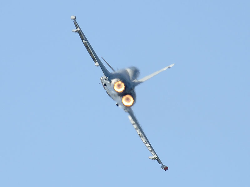http://www.boff180.f2s.com/riat2006/28.jpg
